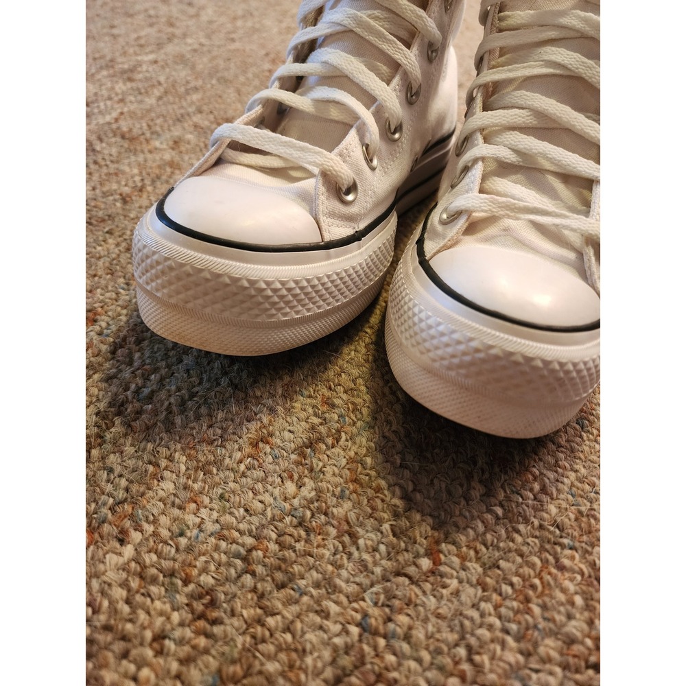 Converse Chuck Taylor All Star Lift Platform Canvas White High Top W8 - Picture 2 of 9